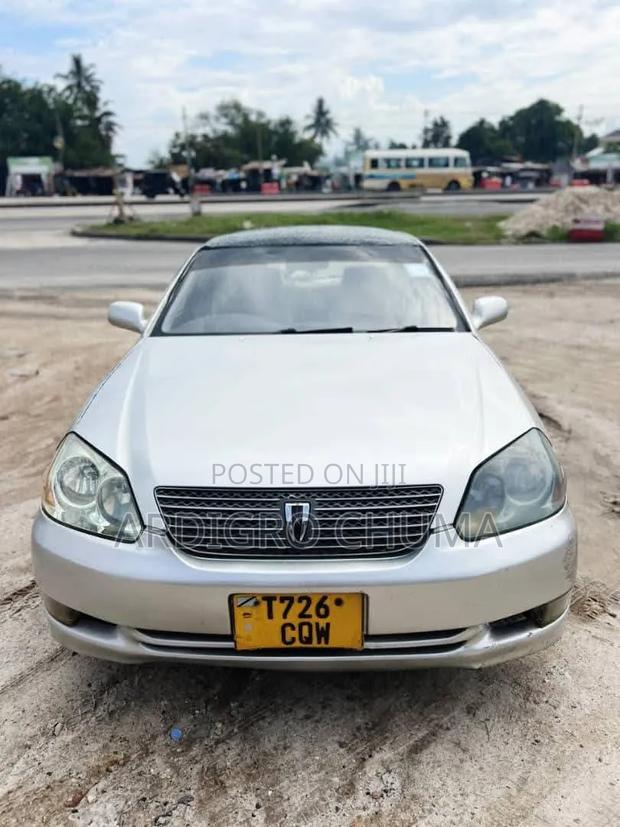 Toyota Mark II 2.0 RWD 2002 Silver