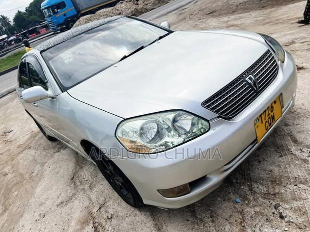 Toyota Mark II 2.0 RWD 2002 Silver