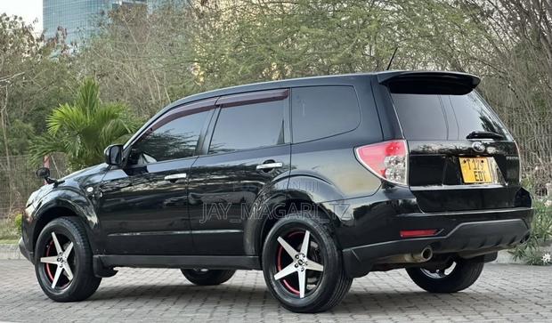 Subaru Forester 2010 Black