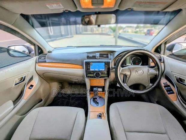 Toyota Premio 1.8 AWD 2008 Silver