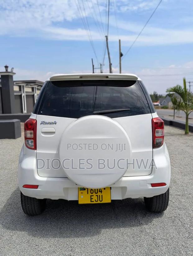 Toyota Rush 1.5 AWD 2009 White