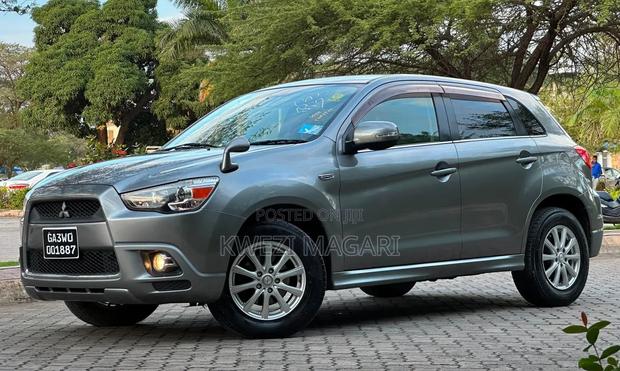 Mitsubishi RVR 2.0 2011 Gray