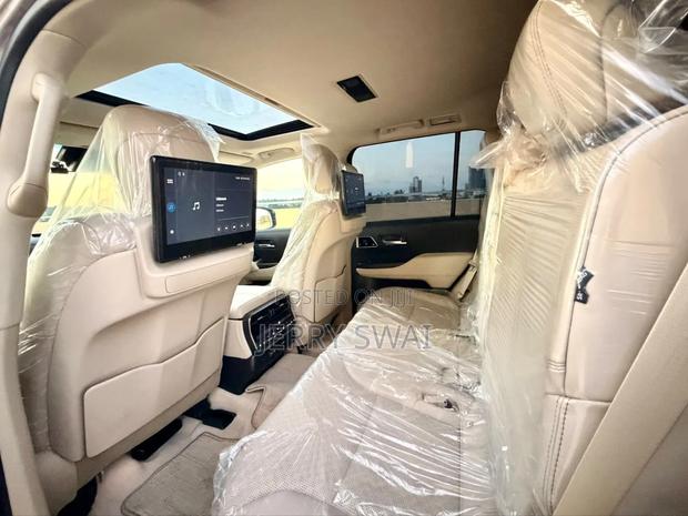Toyota Land Cruiser 2025 Brown