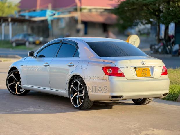 Toyota Mark X 2006 Silver