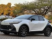 Toyota C-HR 2025 White for sale