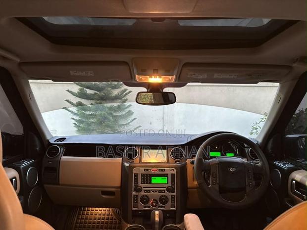 Land Rover Discovery 2004 Black