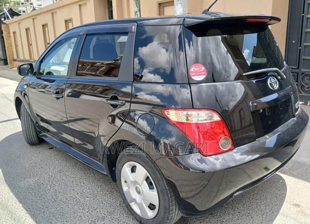 Toyota IST 2006 Black