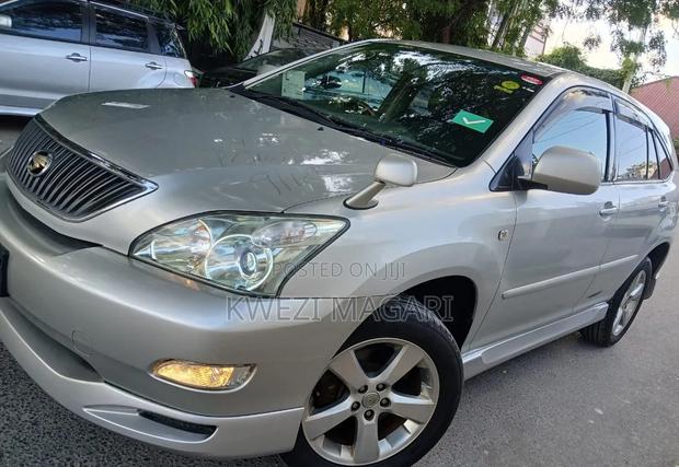Toyota Harrier 2003 Silver