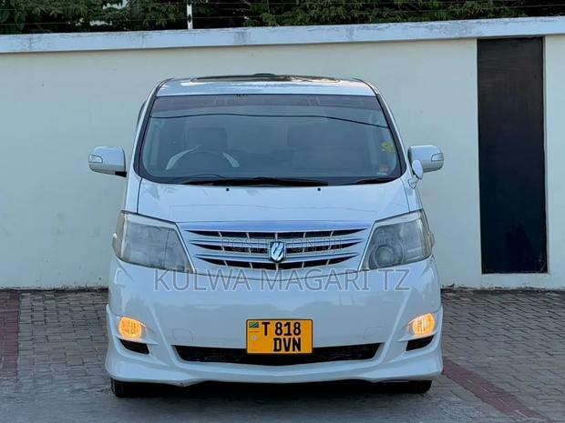 Toyota Alphard 2006 White