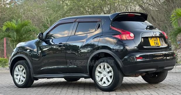 Nissan Juke 2012 Black