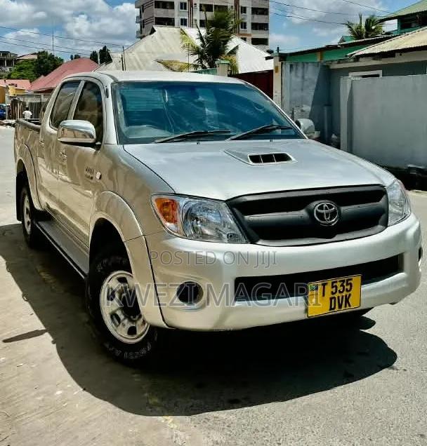 Toyota Hilux 2.5 Cab 2005 Silver