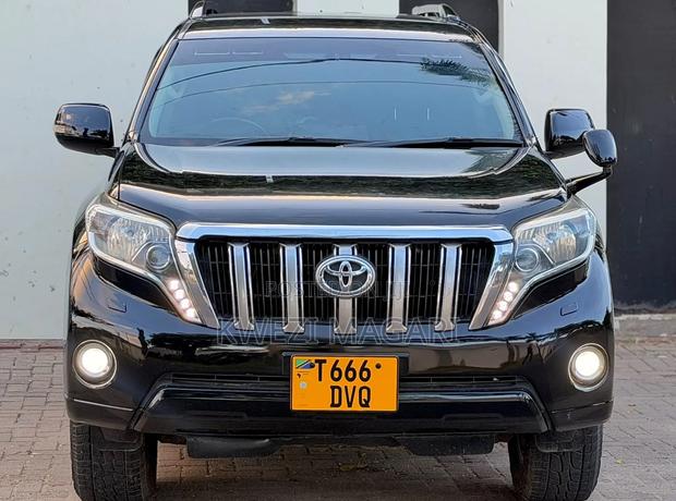 Toyota Land Cruiser Prado 2015 Black