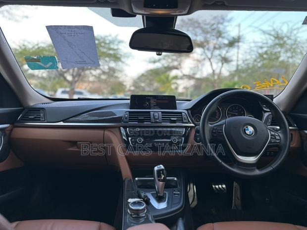 BMW G-Series 2013 Pearl