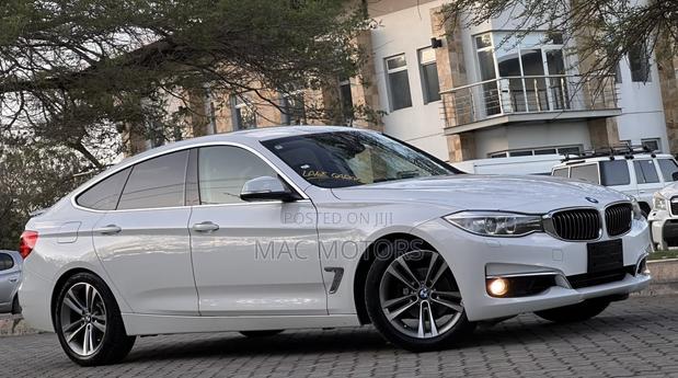 BMW G-Series 2013 White