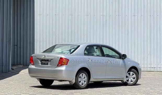 Toyota Axio 2007 Silver