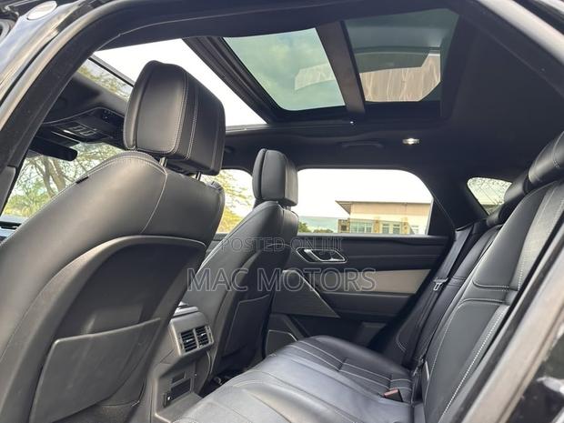 Land Rover Range Rover Velar 2021 Black