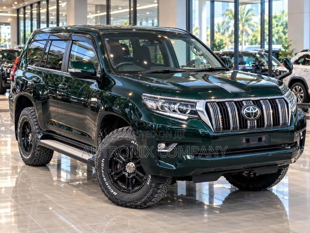 Toyota Land Cruiser 2017 Green