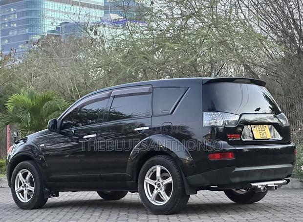 Mitsubishi Outlander 2.0 Di-D 2008 Black