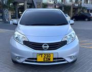 Nissan Note 2014 Silver for sale