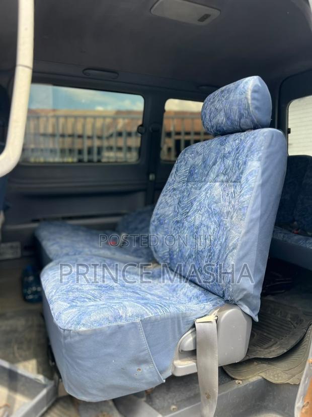 Toyota Noah 2001 White