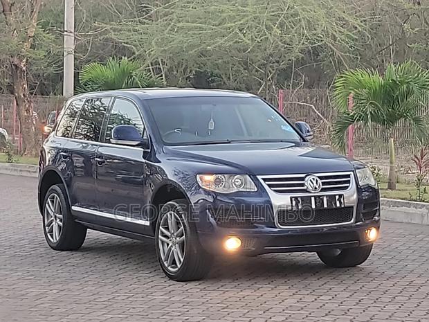 Volkswagen Touareg 2008 Blue