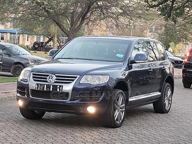 Volkswagen Touareg 2008 Blue