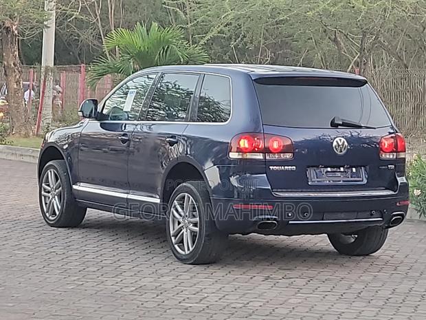 Volkswagen Touareg 2008 Blue