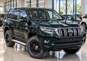 Toyota Land Cruiser Prado 2.8 2017 Green for sale