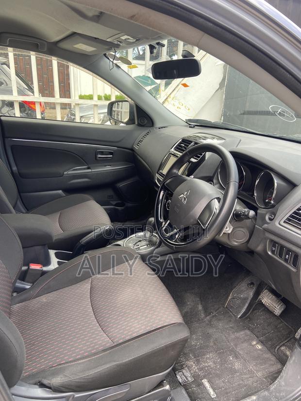 Mitsubishi RVR 2017 Gray