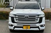 Toyota Land Cruiser 2023 White for sale