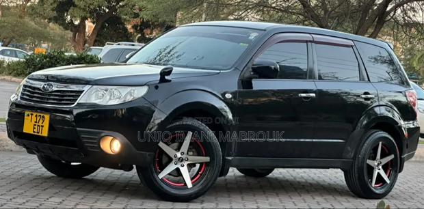 Subaru Forester 2010 Black