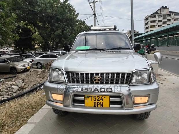 Toyota Land Cruiser Prado 3.0 D-4D 5dr 2000 Silver