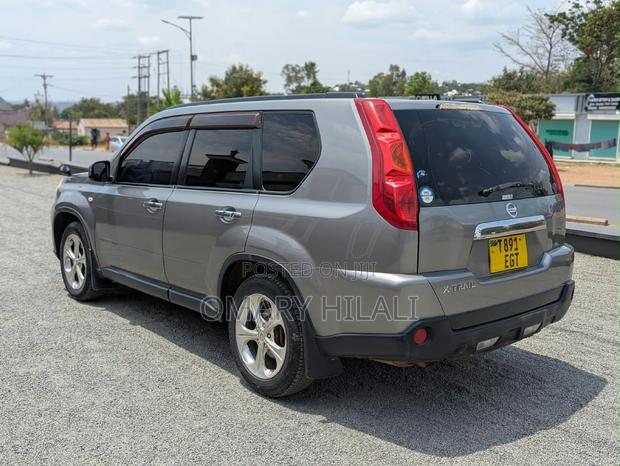 Nissan X-Trail 2018 Gray
