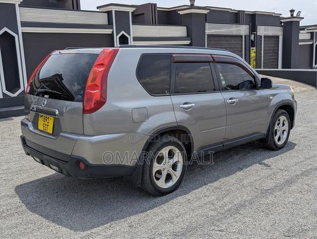 Nissan X-Trail 2018 Gray