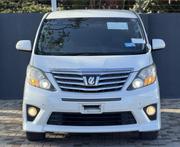 Toyota Alphard 2.4 Petrol AWD 2014 Pearl for sale