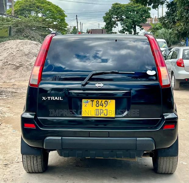 Nissan X-Trail 2005 Black
