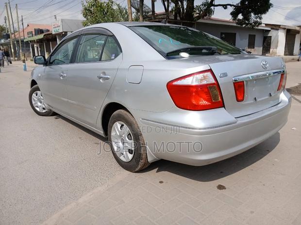 Toyota Premio 1.5 FWD 2006 Silver