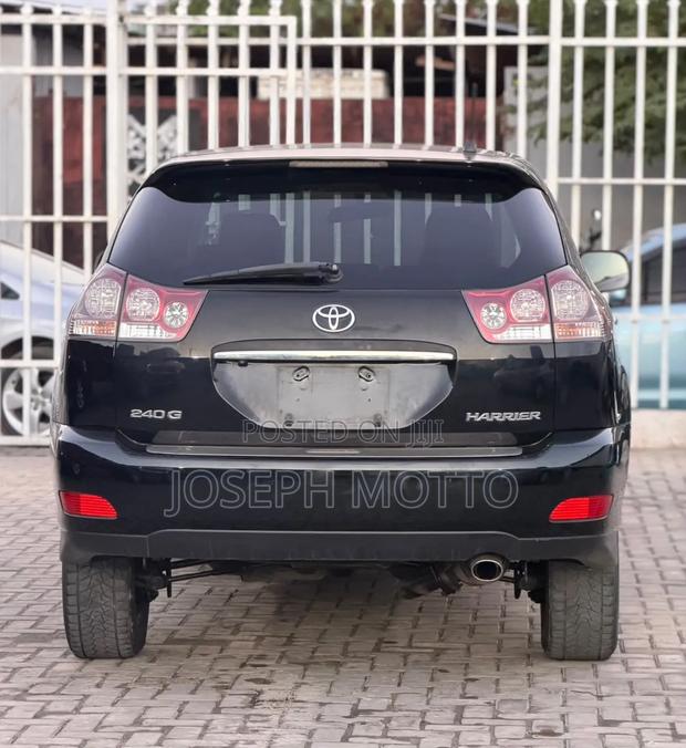 Toyota Harrier 2.4 2009 Black