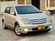 Toyota IST 2004 Gray for sale