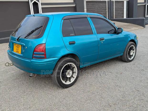 Toyota Starlet 2000
