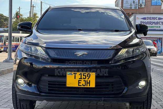 Toyota Harrier 2015 Black