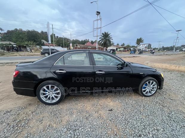 Toyota Mark X 2006 Black