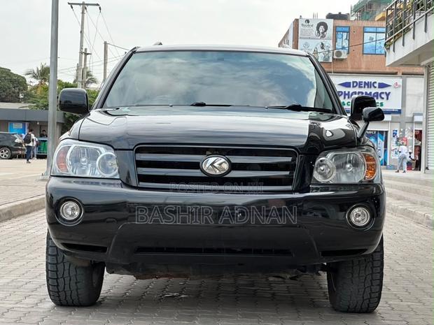 Toyota Kluger 2001 Black