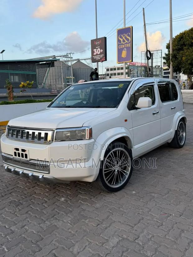 Honda Crossroad 2007 White