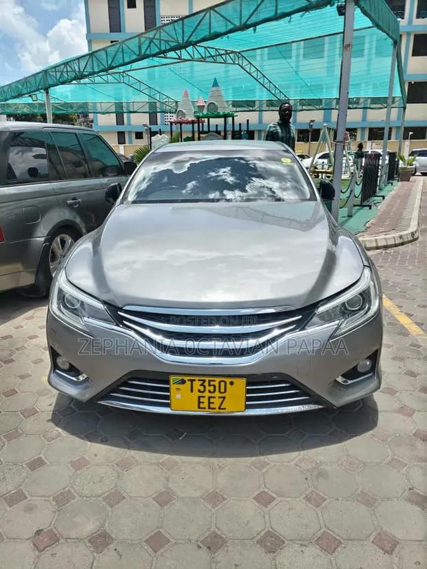Toyota Mark X 2012 Silver