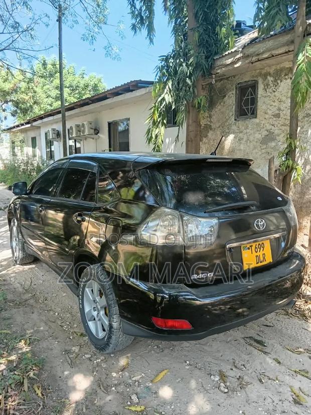 Toyota Harrier 2005 Black