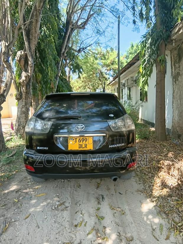 Toyota Harrier 2005 Black