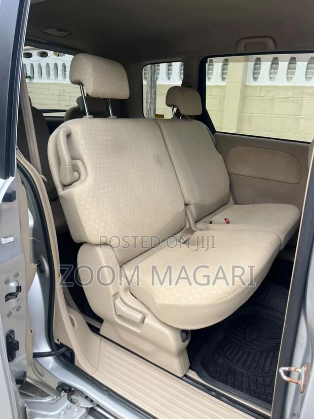 Toyota Mark X 2006 Silver