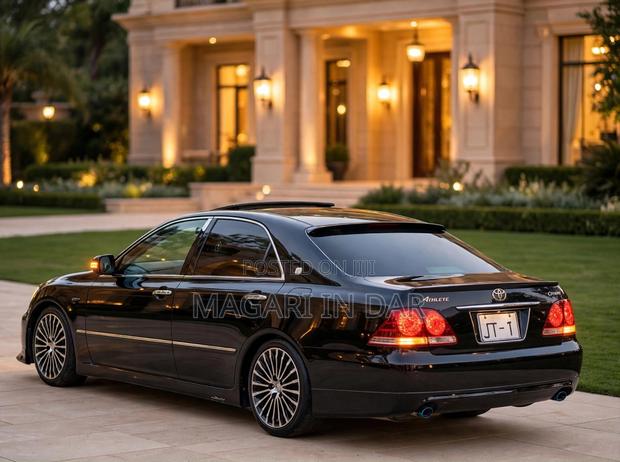 Toyota Crown 2007 Black
