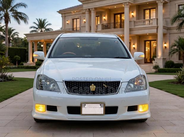 Toyota Crown 2007 White